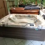 РАСПРОДАЖА Уличный бассейн HotSpring Spa Jetsetter