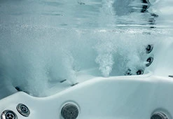 Спа бассейн Jacuzzi J-400 Гидротерапевтический шезлонг RX Jet Therapy Lounge